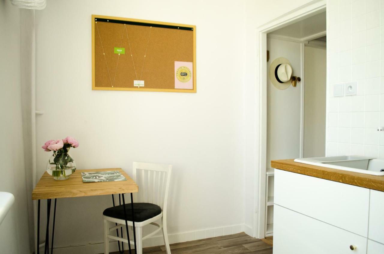 ורשה Slow Life Apartment Next To Metro Station מראה חיצוני תמונה